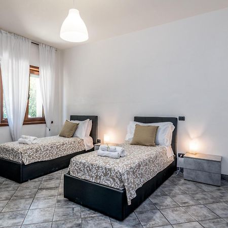 Villa Estia - Nel Cuore Della Valle D'Itria Cisternino Zewnętrze zdjęcie